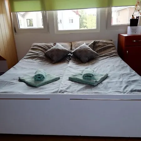 Privatunterkunft Idylla *